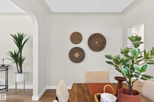 11330 67 Street, Edmonton, AB - Indoor Photo Showing Dining Room