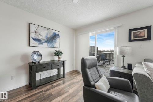 5507 Crabapple Loop, Edmonton, AB - Indoor