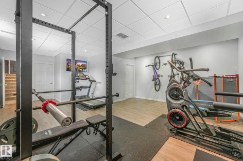 5507 Crabapple Loop, Edmonton, AB - Indoor Photo Showing Gym Room