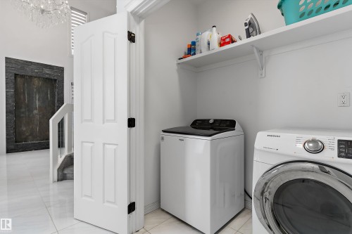 Main floor - 1242 Starling Drive, Edmonton, AB - Indoor Photo Showing Laundry Room