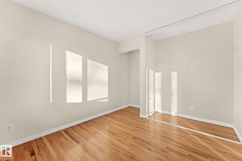 13 11008 124 St, Edmonton, AB - Indoor Photo Showing Other Room