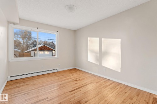 13 11008 124 St, Edmonton, AB - Indoor Photo Showing Other Room