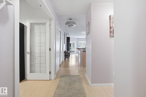 205 9910 111 Street, Edmonton, AB - Indoor Photo Showing Other Room