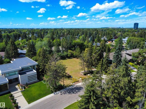 9716 Riverside Drive, Edmonton, AB 