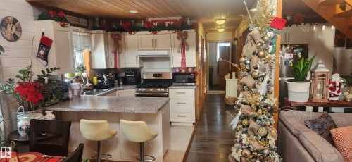 5216 - 53 Avenue, Clyde, AB - Indoor