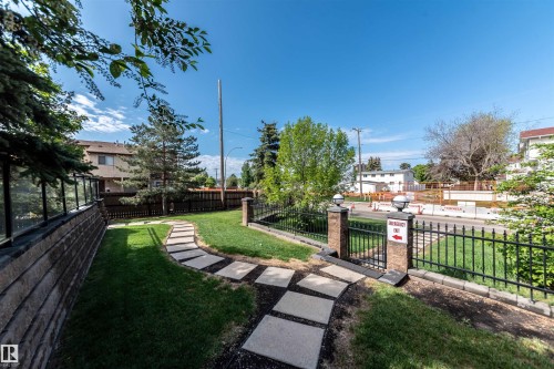 yard area - 150 4827 104A Street, Edmonton, AB - Outdoor