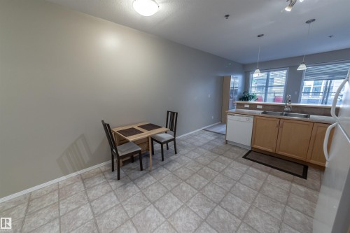 150 4827 104A Street, Edmonton, AB - Indoor