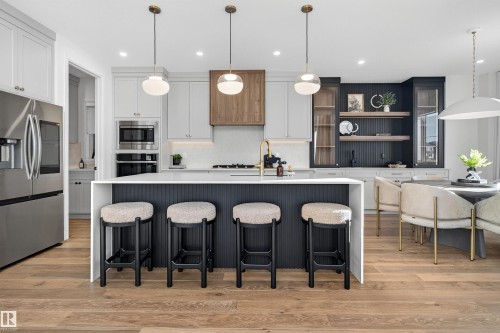 213 Paterson Link, Edmonton, AB - Indoor Photo Showing Kitchen With Upgraded Kitchen