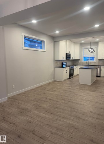 5316 Godson Point(E), Edmonton, AB - Indoor