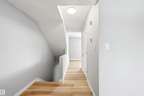 655 Abbottsfield Road, Edmonton, AB - Indoor Photo Showing Other Room