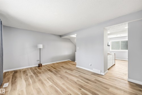 655 Abbottsfield Road, Edmonton, AB - Indoor Photo Showing Other Room