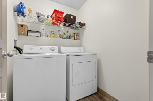 3955 Mcmullen Green, Edmonton, AB - Indoor Photo Showing Laundry Room