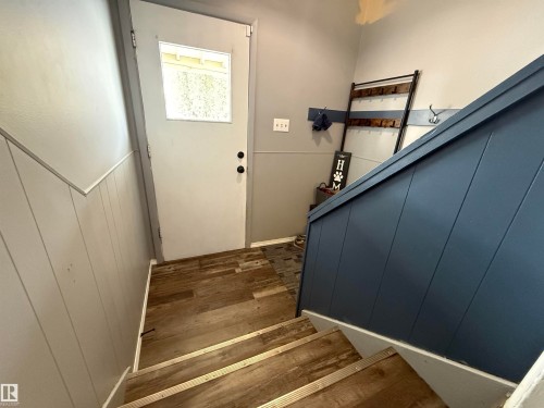 4825 55 Avenue, Drayton Valley, AB - Indoor Photo Showing Other Room