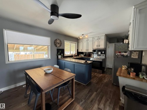 4825 55 Avenue, Drayton Valley, AB - Indoor