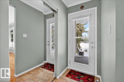 9415 128A Avenue, Edmonton, AB - Indoor Photo Showing Other Room