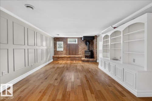 9415 128A Avenue, Edmonton, AB - Indoor Photo Showing Other Room