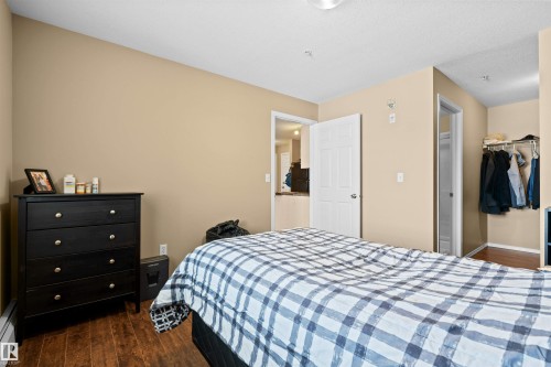 320 4309 33 Street, Stony Plain, AB - Indoor Photo Showing Bedroom
