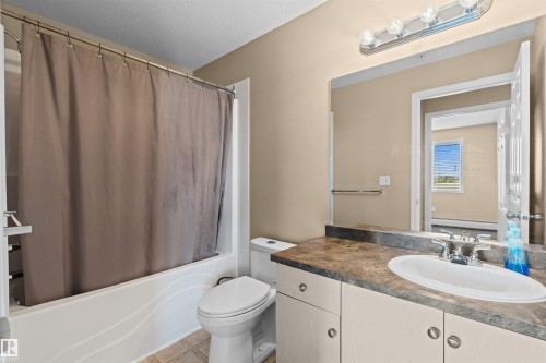 320 4309 33 Street, Stony Plain, AB - Indoor Photo Showing Bathroom