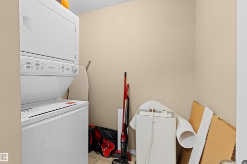 320 4309 33 Street, Stony Plain, AB - Indoor Photo Showing Laundry Room