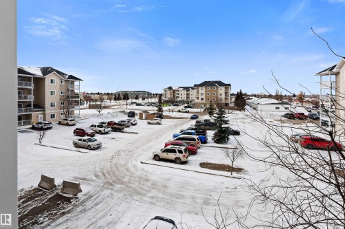 320 4309 33 Street, Stony Plain, AB - Outdoor