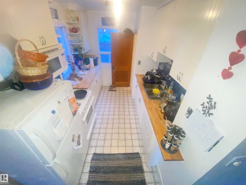 7727 112S Avenue, Edmonton, AB - Indoor Photo Showing Other Room