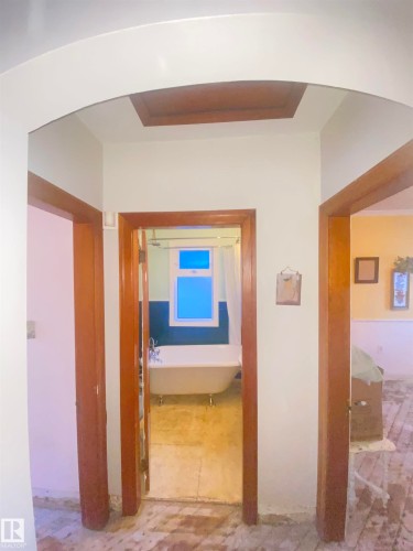 7727 112S Avenue, Edmonton, AB - Indoor Photo Showing Other Room