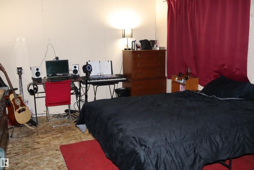 Games room/Bedroom - 56 4204 47St., Wetaskiwin, AB - Indoor Photo Showing Bedroom