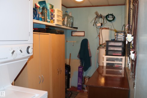 Stacking Washer and Dryer - 56 4204 47St., Wetaskiwin, AB - Indoor