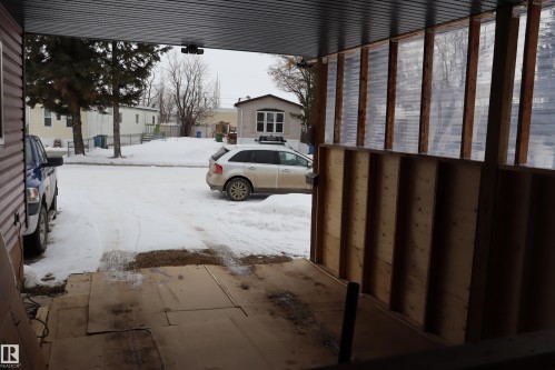 56 4204 47St., Wetaskiwin, AB - Outdoor