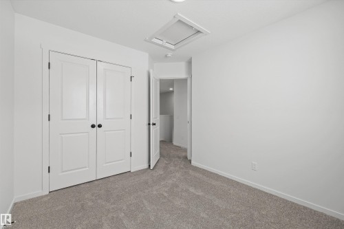 276 Chappelle Drive, Edmonton, AB - Indoor Photo Showing Other Room