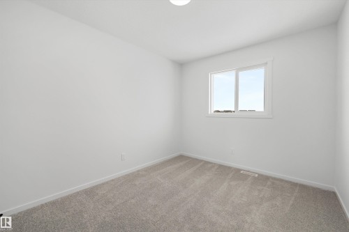 276 Chappelle Drive, Edmonton, AB - Indoor Photo Showing Other Room