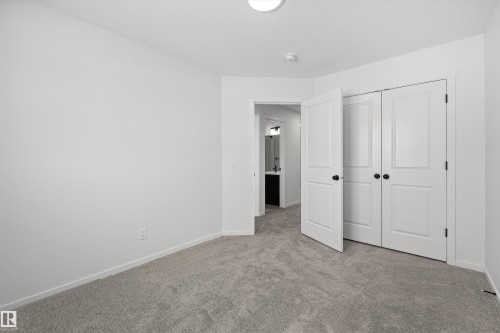 276 Chappelle Drive, Edmonton, AB - Indoor Photo Showing Other Room