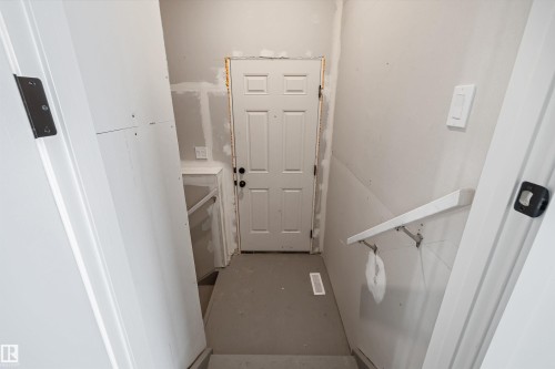 276 Chappelle Drive, Edmonton, AB - Indoor Photo Showing Other Room