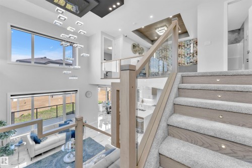 12603 44 Street, Edmonton, AB - Indoor Photo Showing Other Room