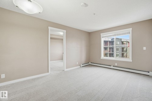 316 3315 James Mowatt Trail, Edmonton, AB - Indoor Photo Showing Other Room