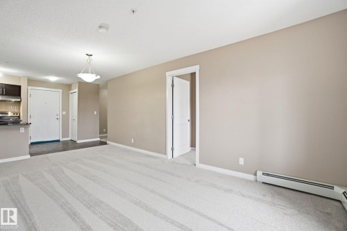 316 3315 James Mowatt Trail, Edmonton, AB - Indoor