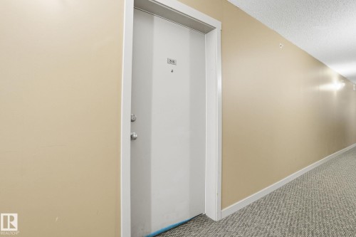 316 3315 James Mowatt Trail, Edmonton, AB - Indoor Photo Showing Other Room