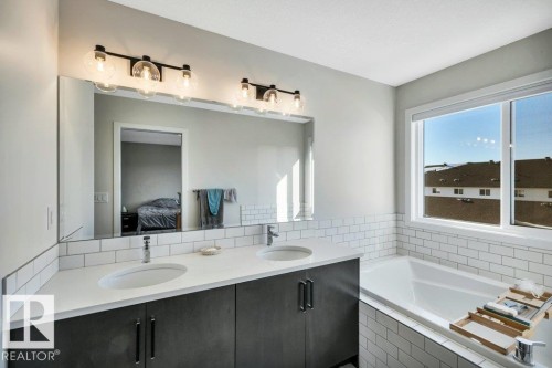 54 Nettle Crescent, St. Albert, AB - Indoor Photo Showing Bathroom