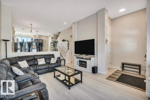 54 Nettle Crescent, St. Albert, AB - Indoor Photo Showing Living Room