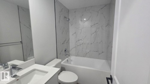 Mainfloor 338 Munn Way, Leduc, AB - Indoor Photo Showing Bathroom