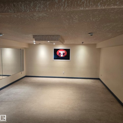 3105 130A Avenue, Edmonton, AB - Indoor Photo Showing Other Room