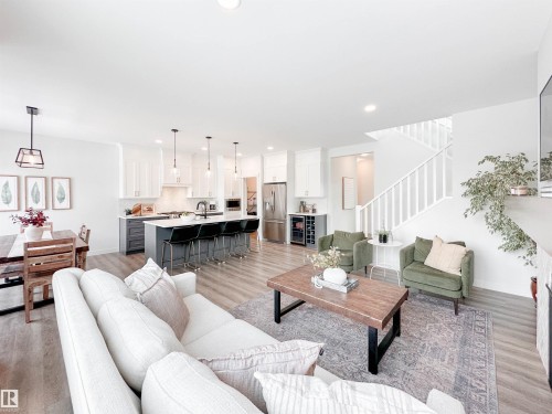 97 Joyal Way, St. Albert, AB - Indoor Photo Showing Living Room