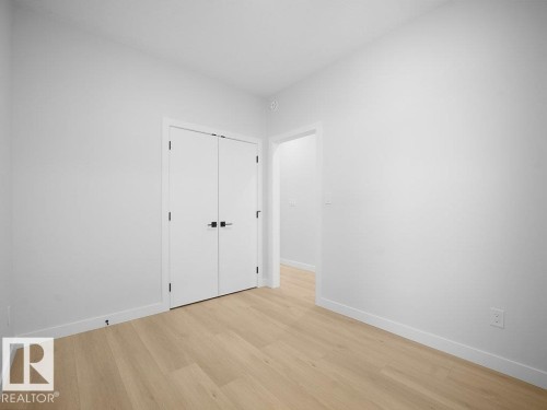 3322 Chickadee Drive, Edmonton, AB - Indoor Photo Showing Other Room