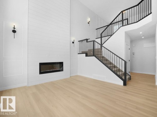 3322 Chickadee Drive, Edmonton, AB - Indoor With Fireplace