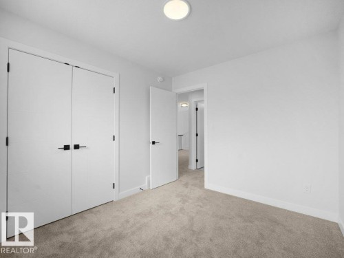 3322 Chickadee Drive, Edmonton, AB - Indoor Photo Showing Other Room