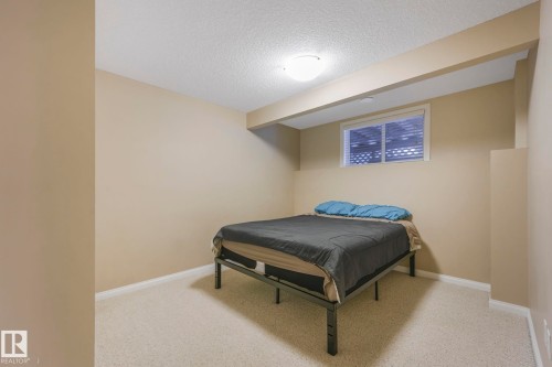 116 Castle Drive, Edmonton, AB - Indoor Photo Showing Other Room