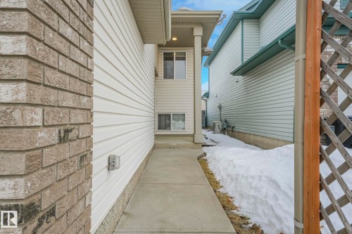116 Castle Drive, Edmonton, AB - Outdoor With Exterior