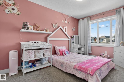 775 Berg Loop, Leduc, AB - Indoor Photo Showing Bedroom