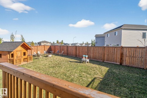 775 Berg Loop, Leduc, AB - Outdoor