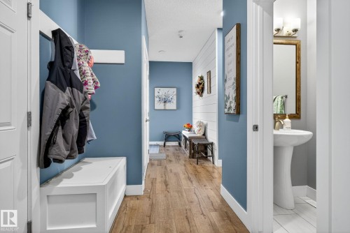 775 Berg Loop, Leduc, AB - Indoor